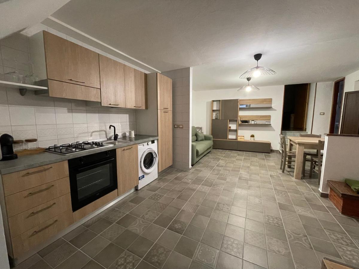 Angelina Al Borgo Apartment Aieta Exterior photo